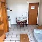 Classic Flat